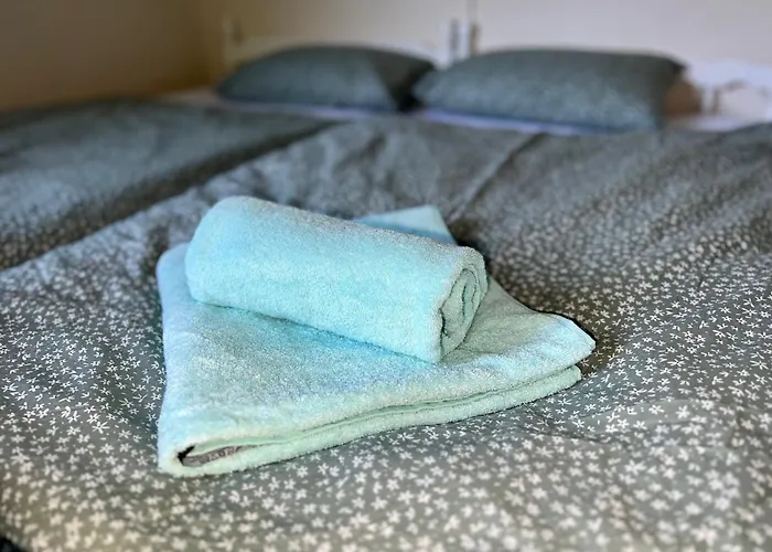 Relax In Nature בובק